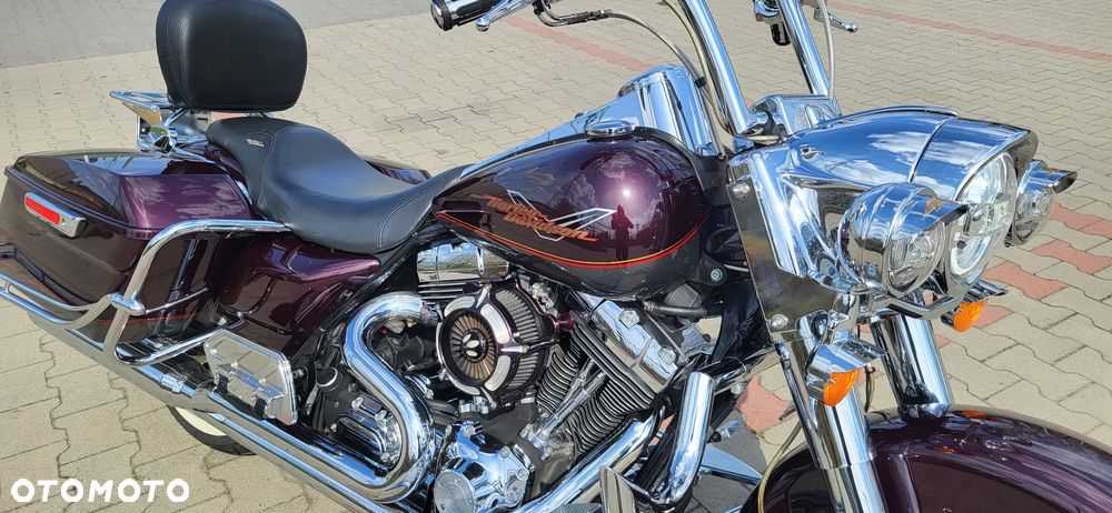 Harley-Davidson Touring Road King - 20