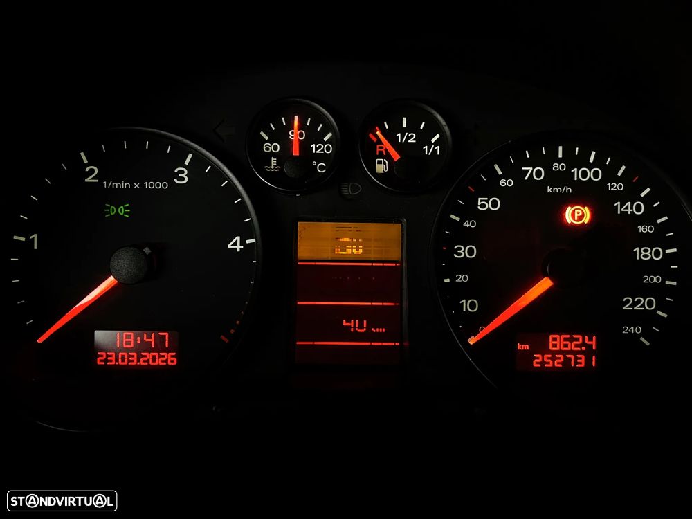 Audi A2 1.4 TDI - 10