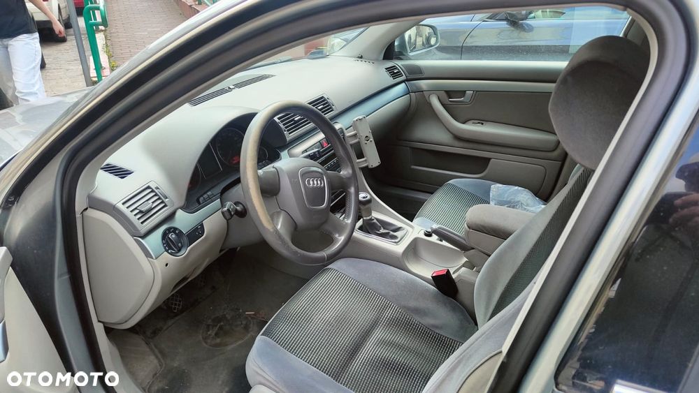 Audi A4 Avant 2.0 TDI - 5