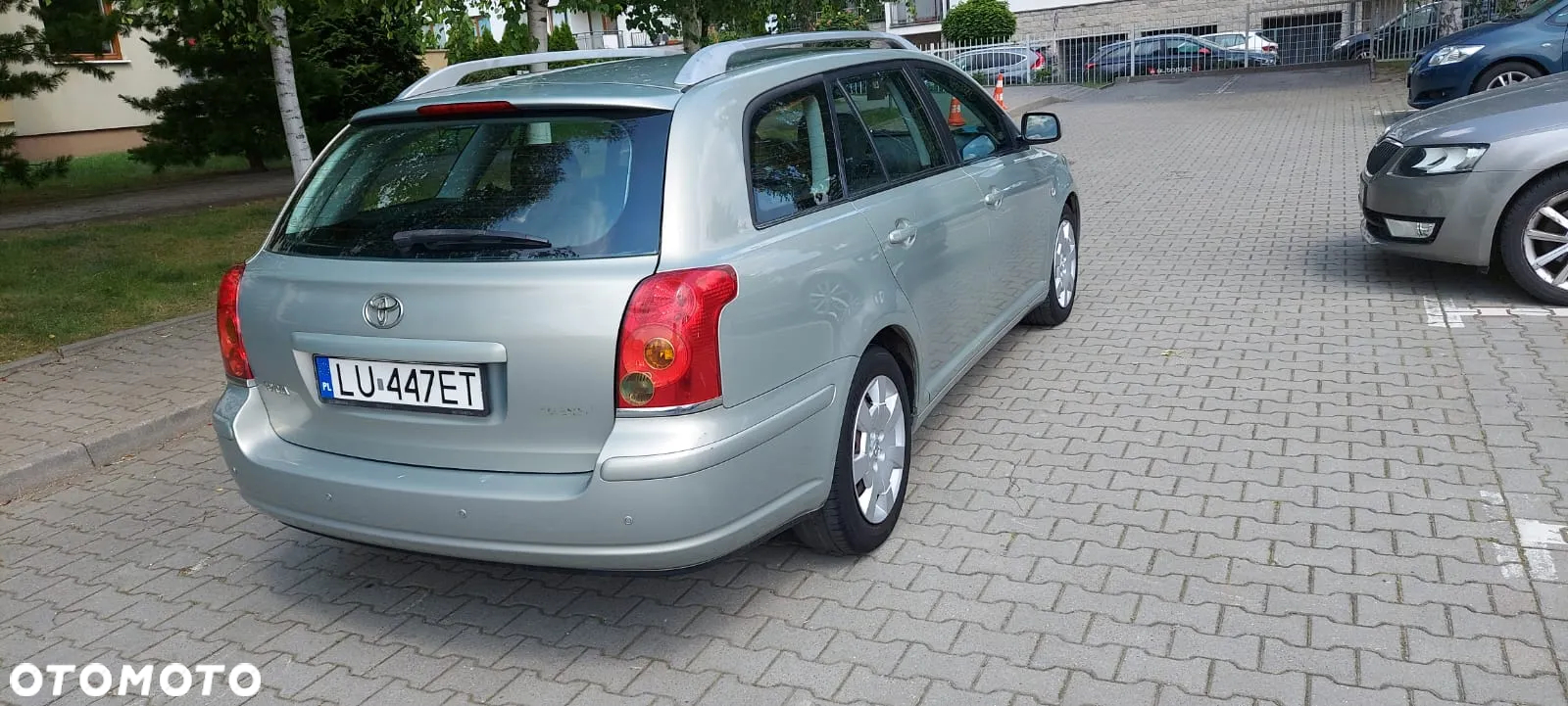 Toyota Avensis 1.8 VVT-i Sol - 4