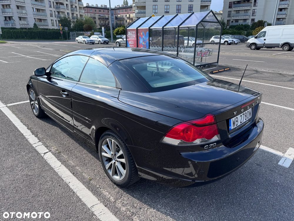 Volvo C70 2.0D Momentum - 8