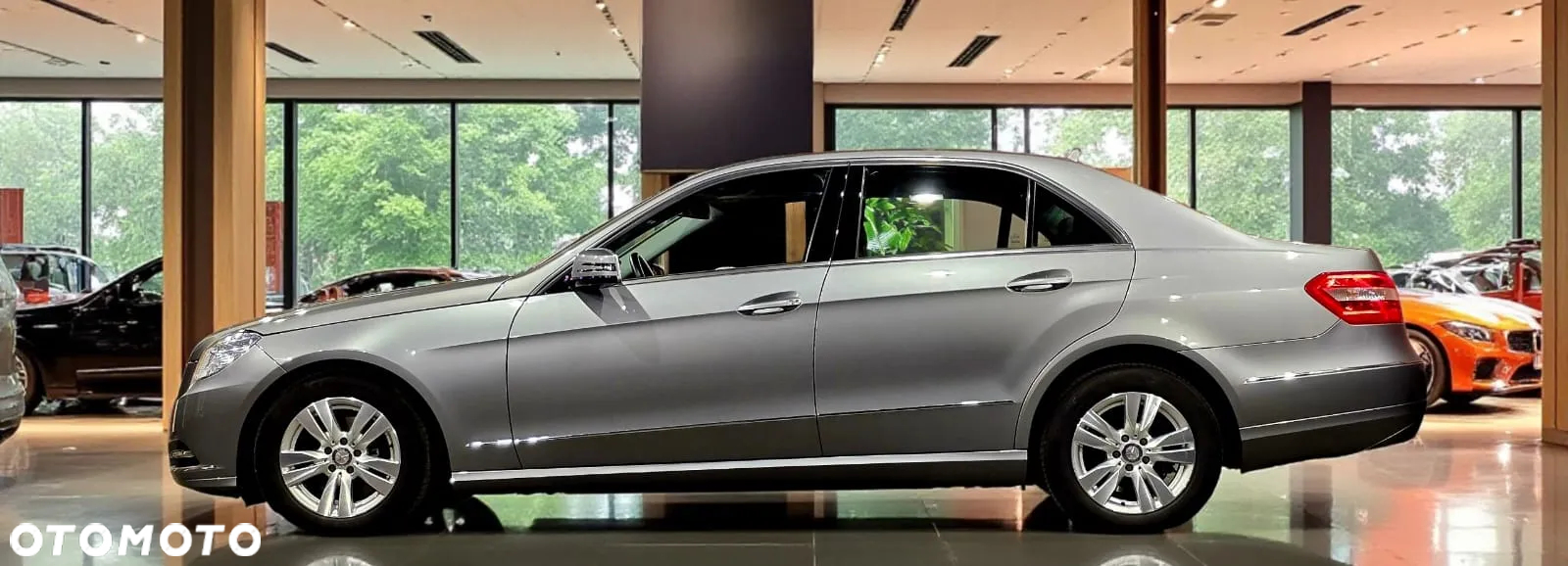 Mercedes-Benz Klasa E 300 BlueTec Hybrid Elegance - 3