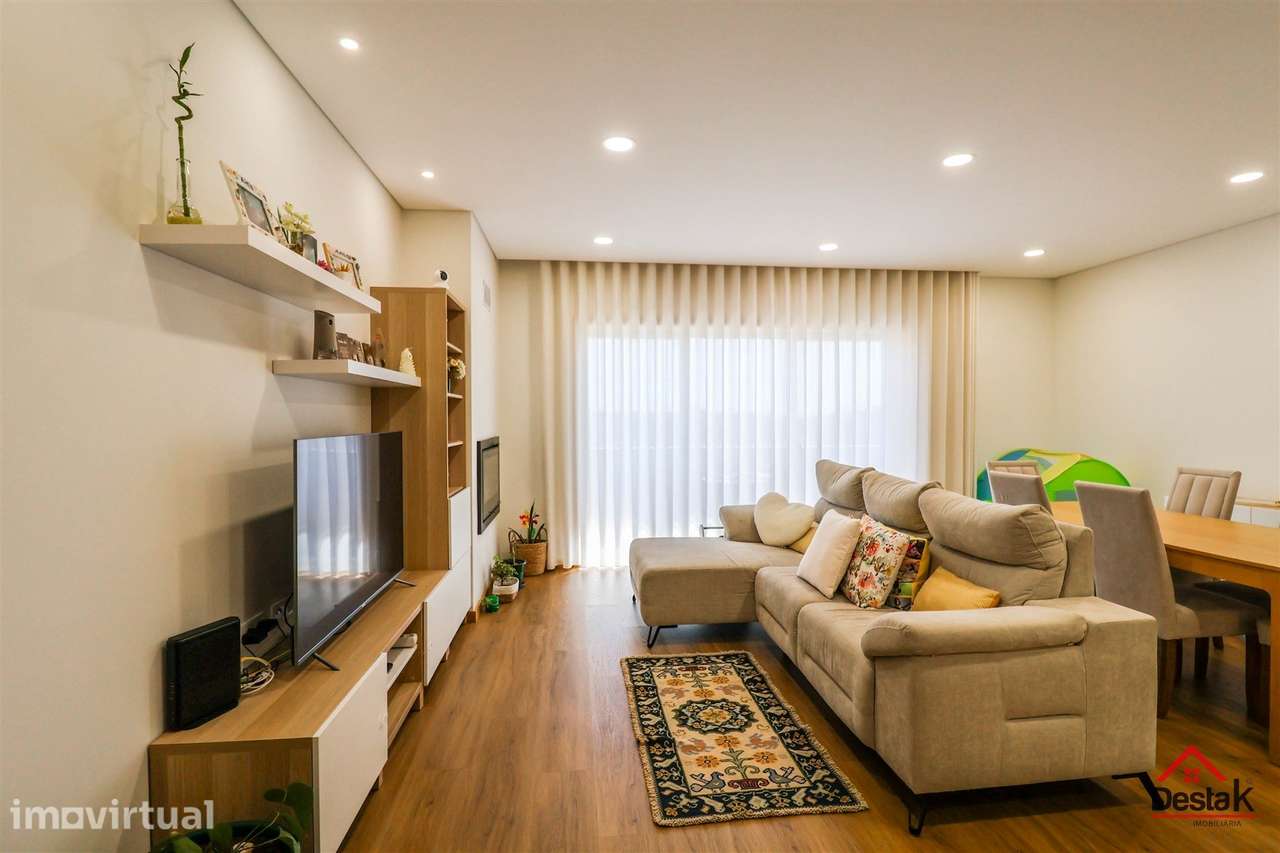 Apartamento T3 Venda em Ranhados,Viseu - Grande imagem: 2/26