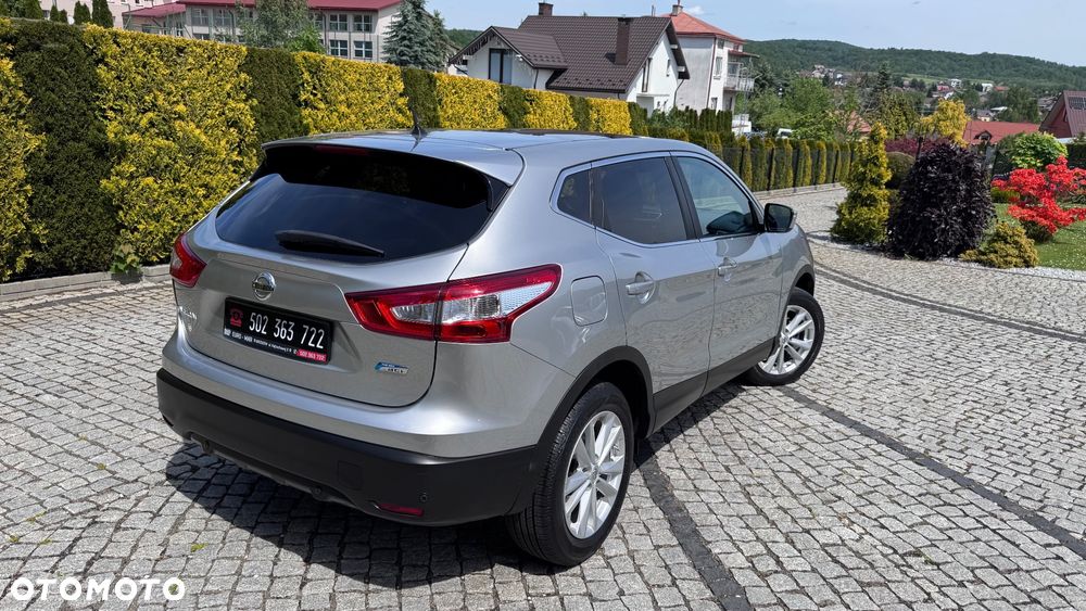 Nissan Qashqai 1.5 dCi Tekna EU6 - 9