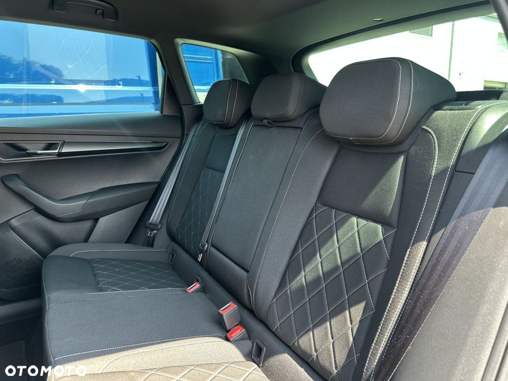 Skoda Karoq 1.5 TSI ACT Sportline DSG - 36