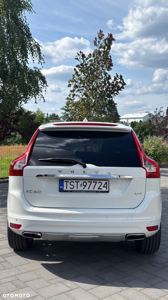 Volvo XC 60 - 6
