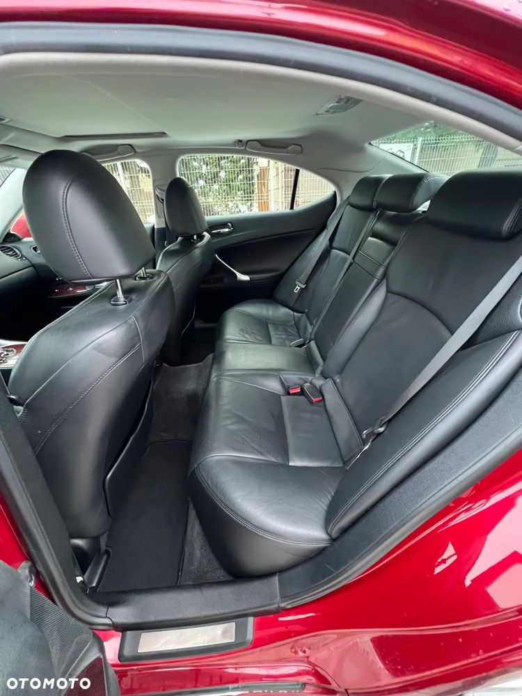 Lexus IS 250 Prestige - 13