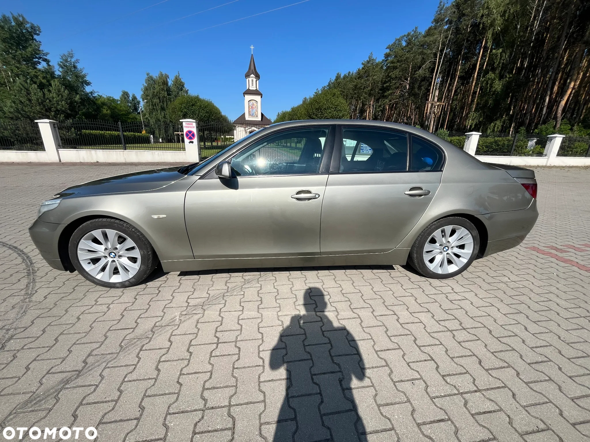 BMW Seria 5 525i - 4