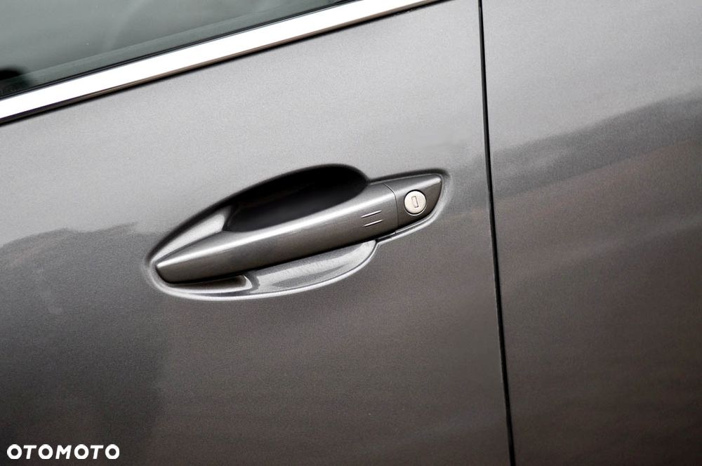 Peugeot 5008 2.0 BlueHDI GT S&S EAT8 - 19