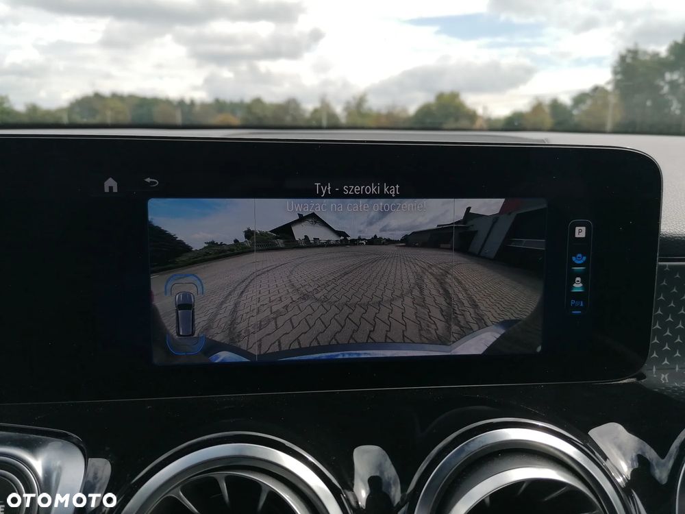 Mercedes-Benz GLB 200 d 8G-DCT AMG Line Advanced Plus - 18