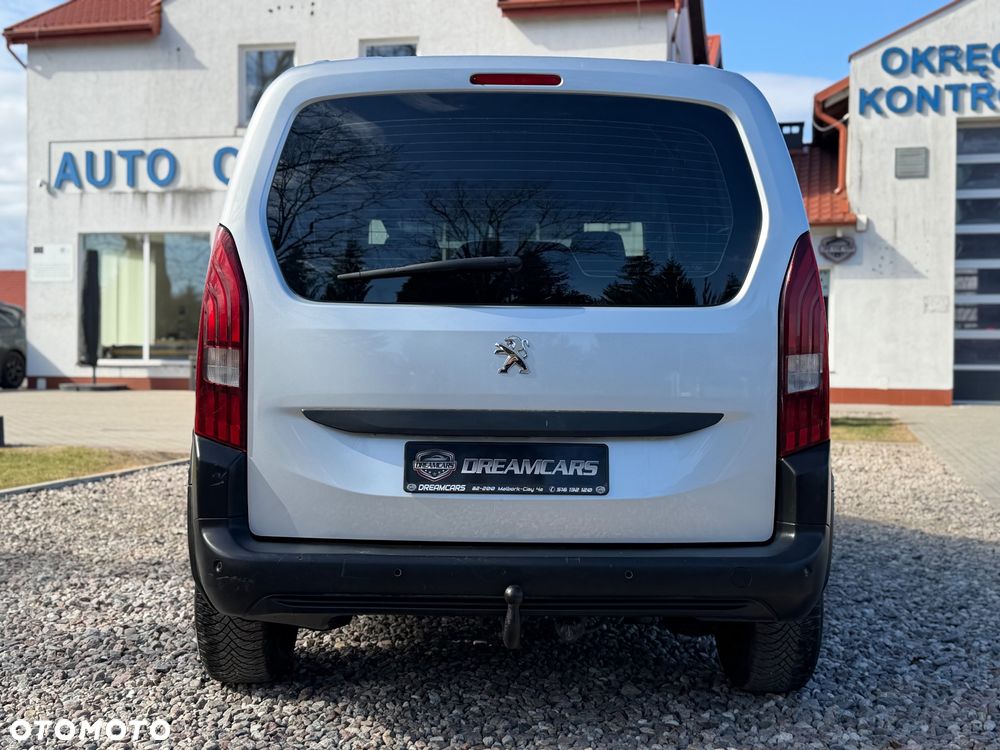 Peugeot Rifter - 14