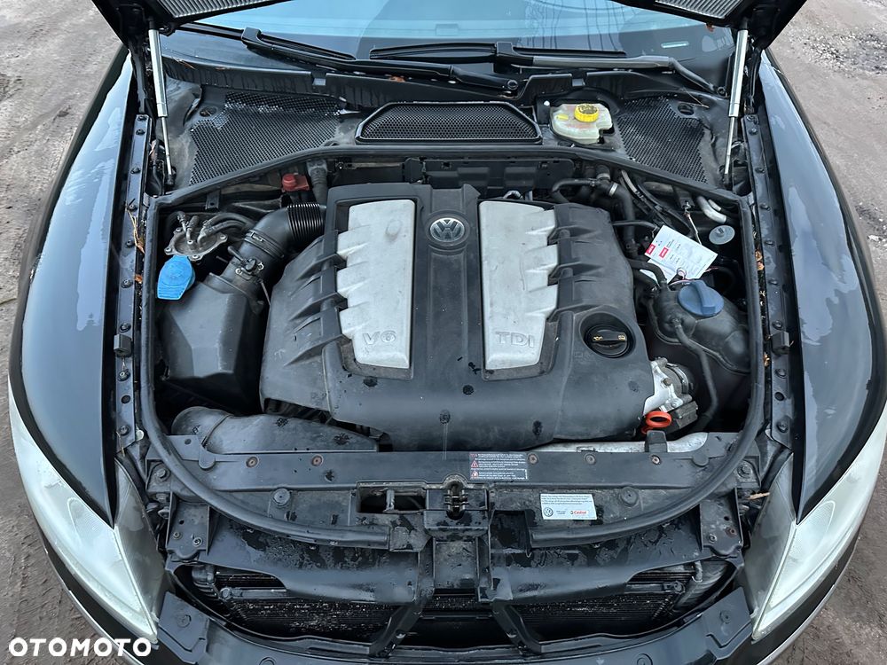 Volkswagen Phaeton - 23