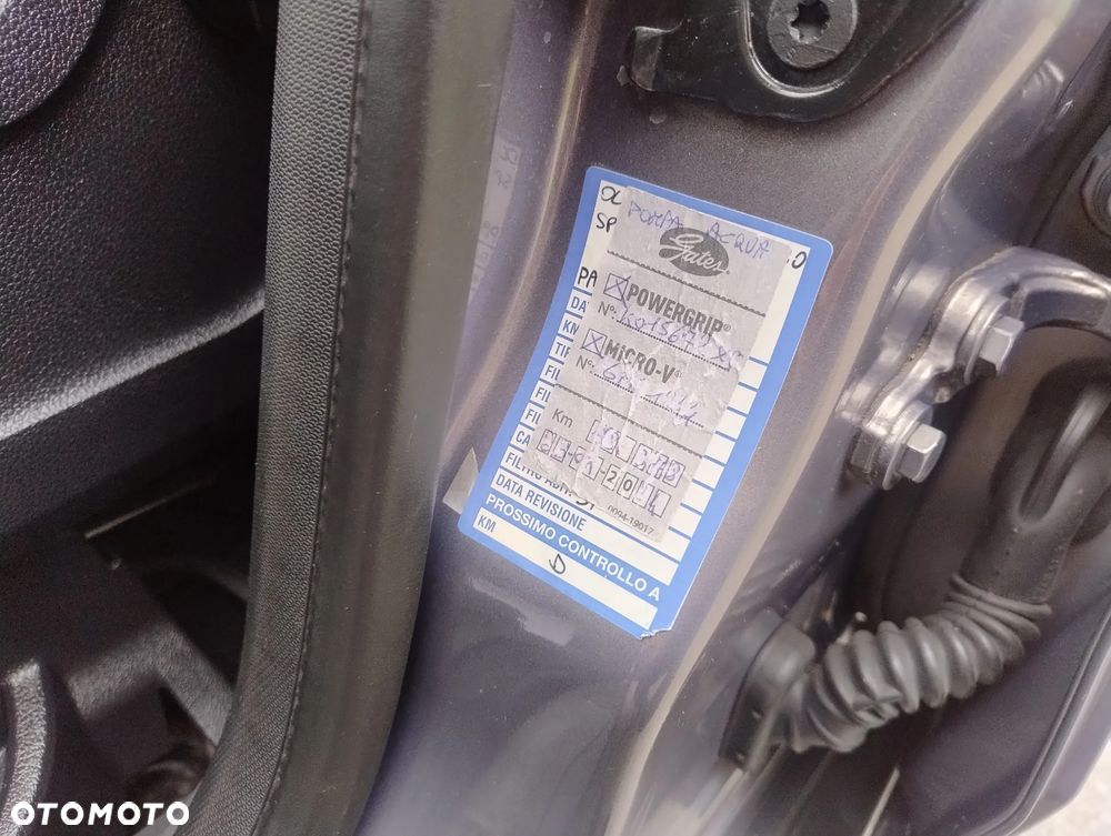 Ford Kuga 2.0 TDCi Titanium - 30