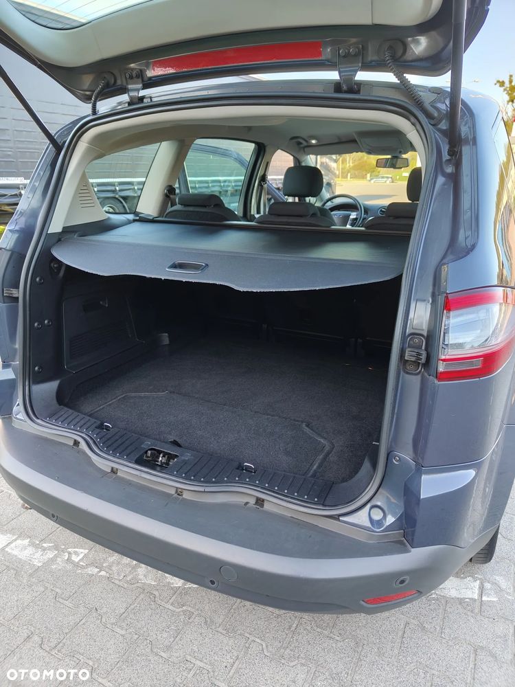 Ford S-Max 2.0 TDCi DPF Business Edition - 12