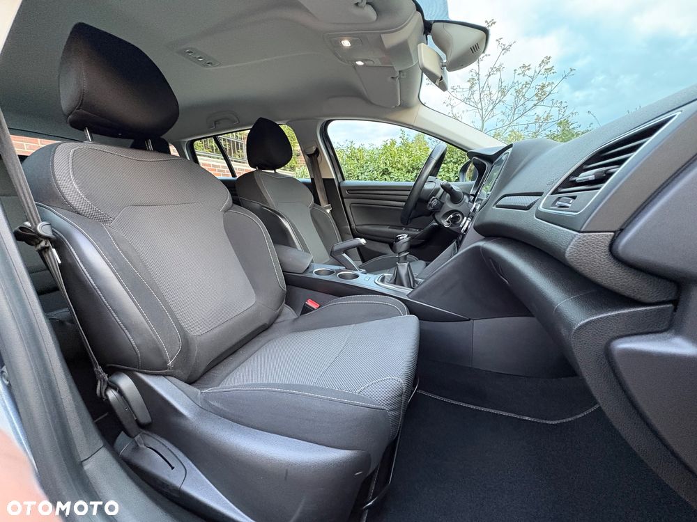 Renault Megane 1.2 Energy TCe Intens - 10