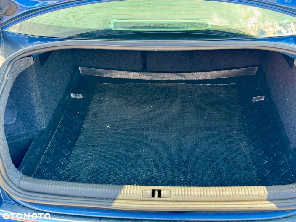 Audi A4 Limousine - 27
