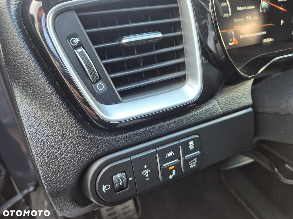 Kia XCeed 1.4 T-GDI OPF DCT7 PLATINUM EDITION - 19