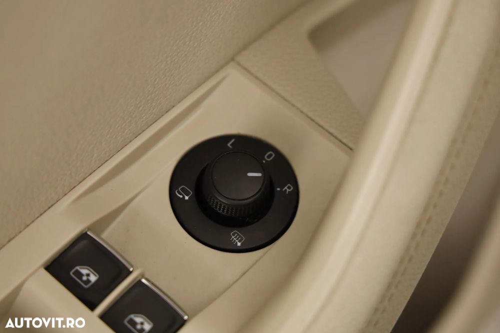 Skoda Superb 2.0 TDI 4X4 DSG Laurin & Klement - 24