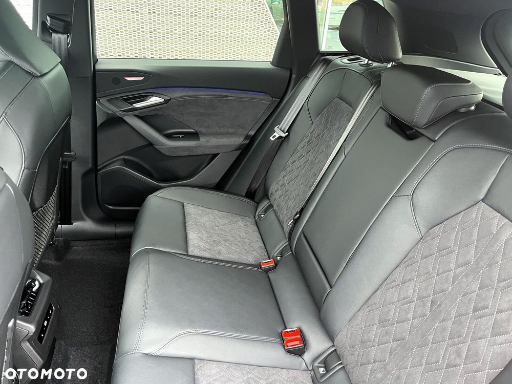 Audi Q6 e-tron - 28