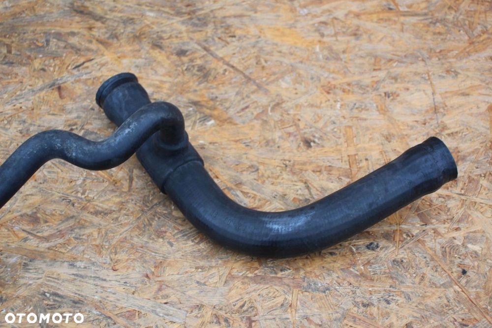 Przewód chłodnicy płynu BMW e34 e32 m30 3.0 3.5 r6 1722682 oryginalny - 2