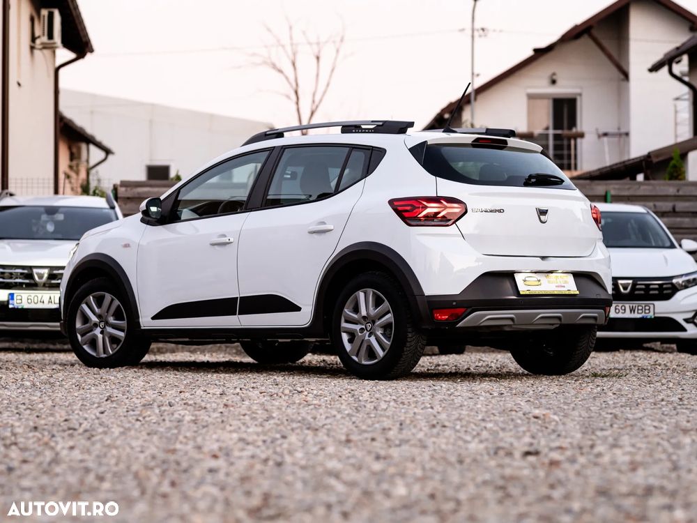 Dacia Sandero Stepway TCe 90 MT6 Essential - 7
