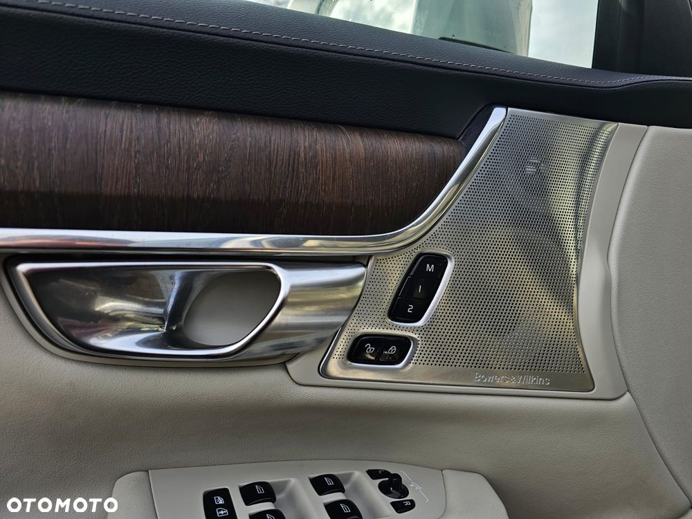 Volvo V90 Cross Country B6 B AWD Pro - 29