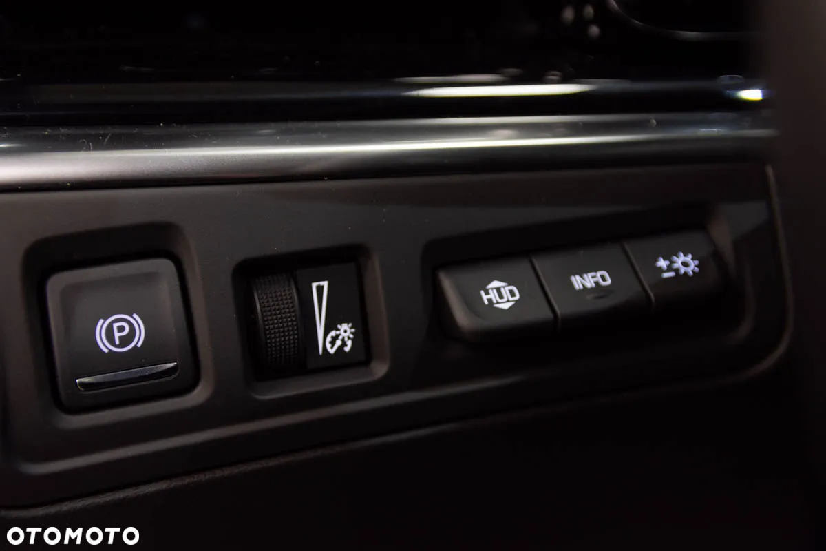 Cadillac XT6 - 18