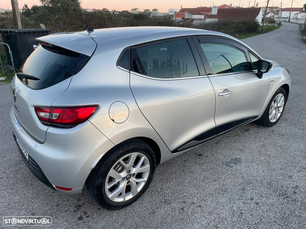 Renault Clio 0.9 TCe Limited Bi-Fuel - 8