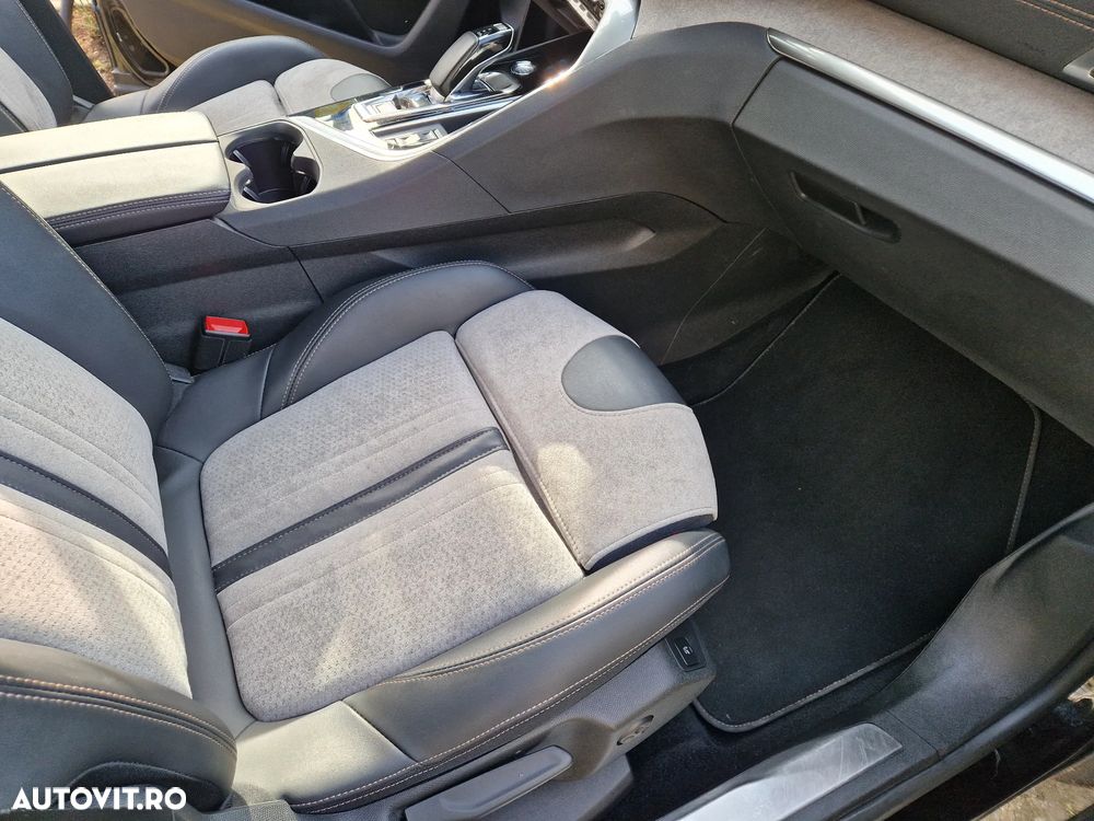 Peugeot 3008 PHEV 225 EAT8 GT - 26
