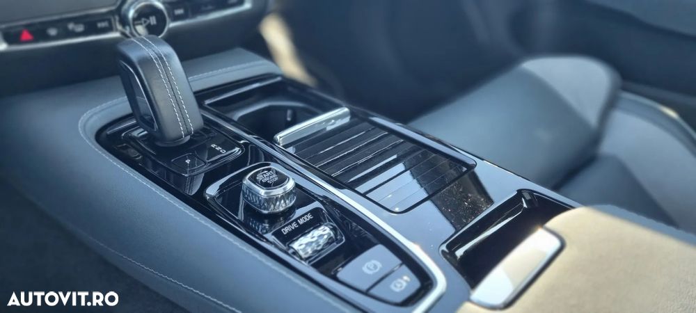 Volvo S60 T8 Recharge AWD Geartronic RDesign - 17