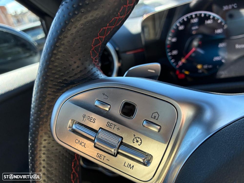 Mercedes-Benz A 250 - 18