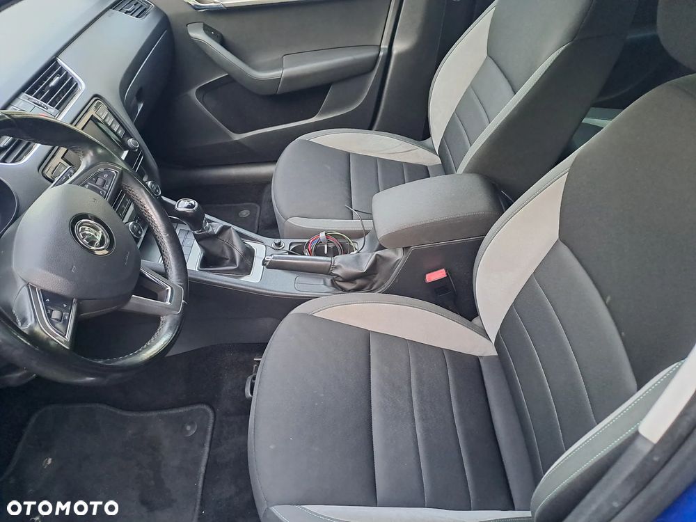 Skoda Octavia 2.0 TDI Ambition - 10