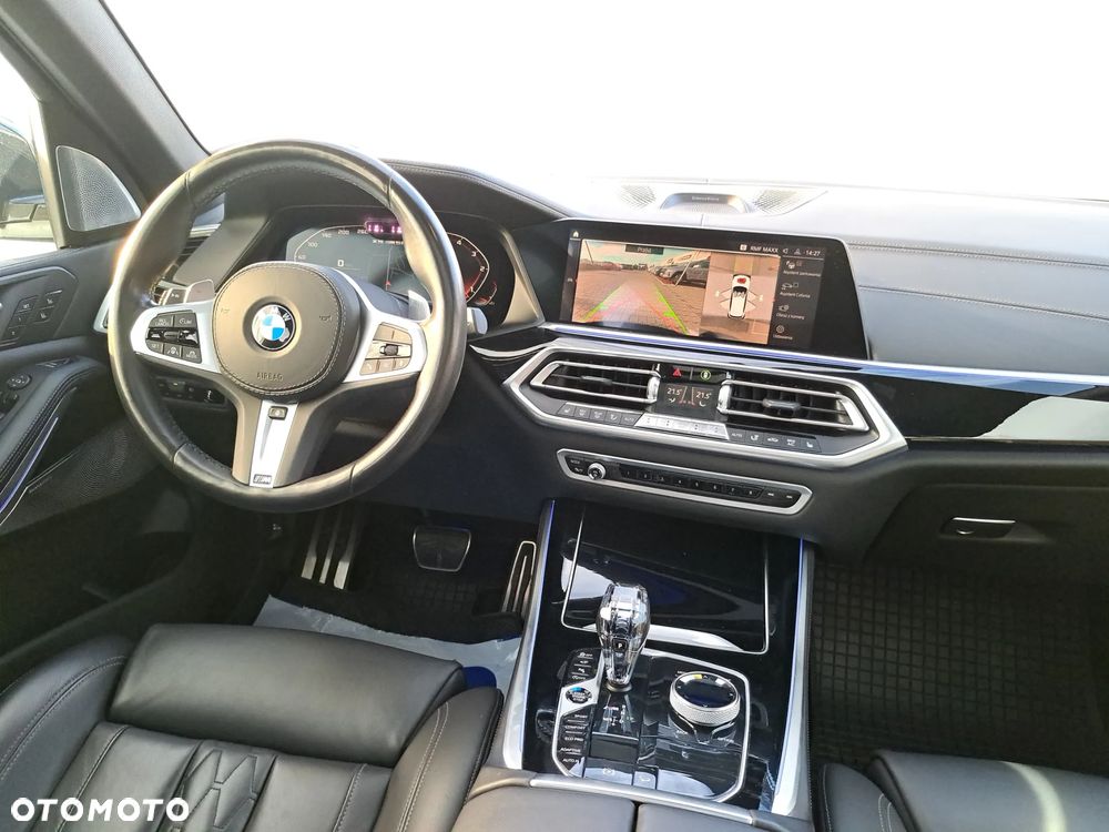 BMW X5 M M50d - 12