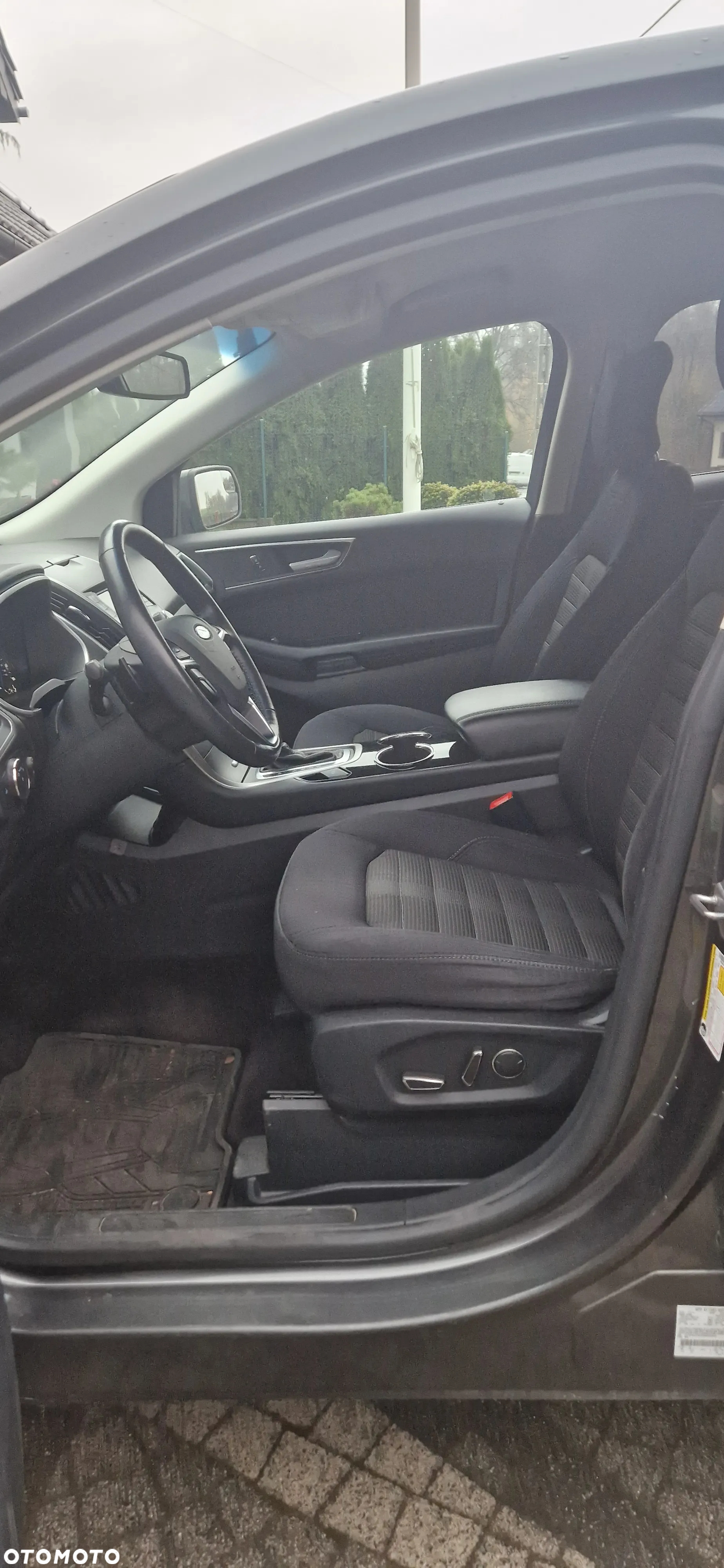 Ford Edge - 7