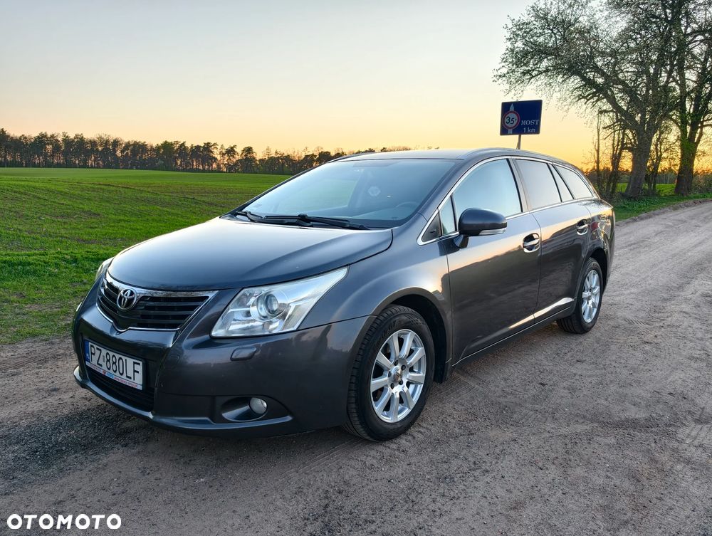 Toyota Avensis 1.8 Sol EU5 - 1