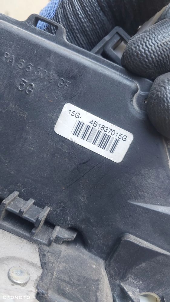 Zamek drzwi prawy lewy przód tył 9Pin 7Pin Audi A4 B7 B6 Volkswagen Audi 4B1837015G  8E1837016C ORYGINAŁ - 3