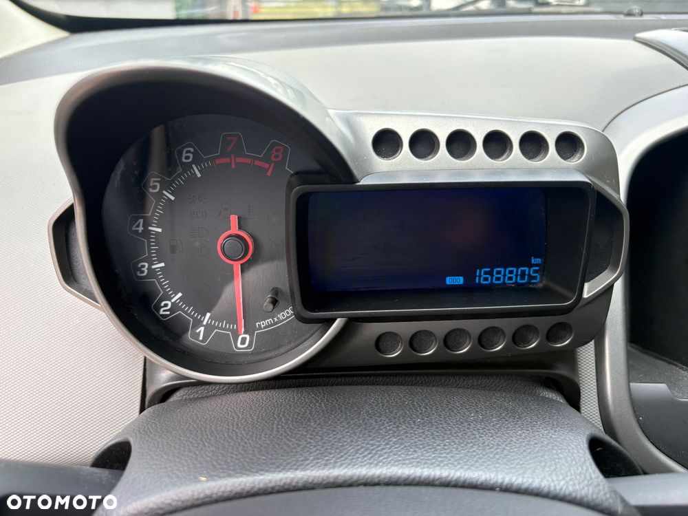 Chevrolet Aveo 1.4 16V LS EU5 - 10