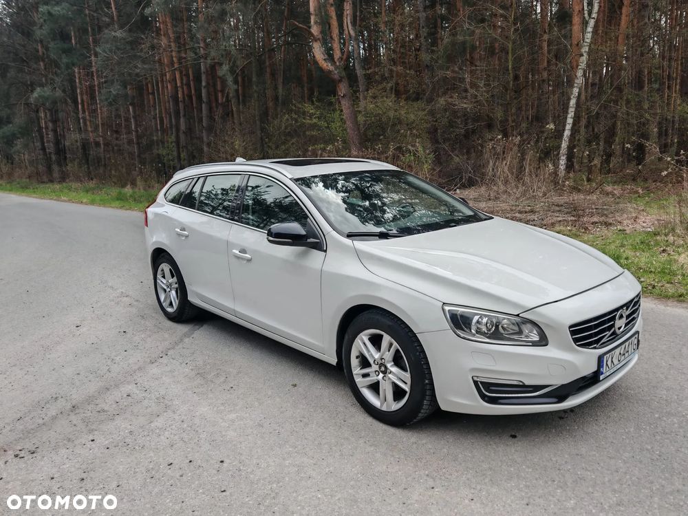 Volvo V60 T5 Drive-E Base - 2