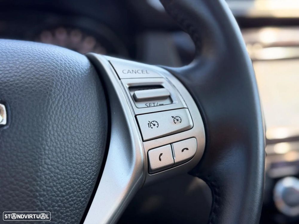 Nissan Qashqai 1.5 dCi 360 - 20