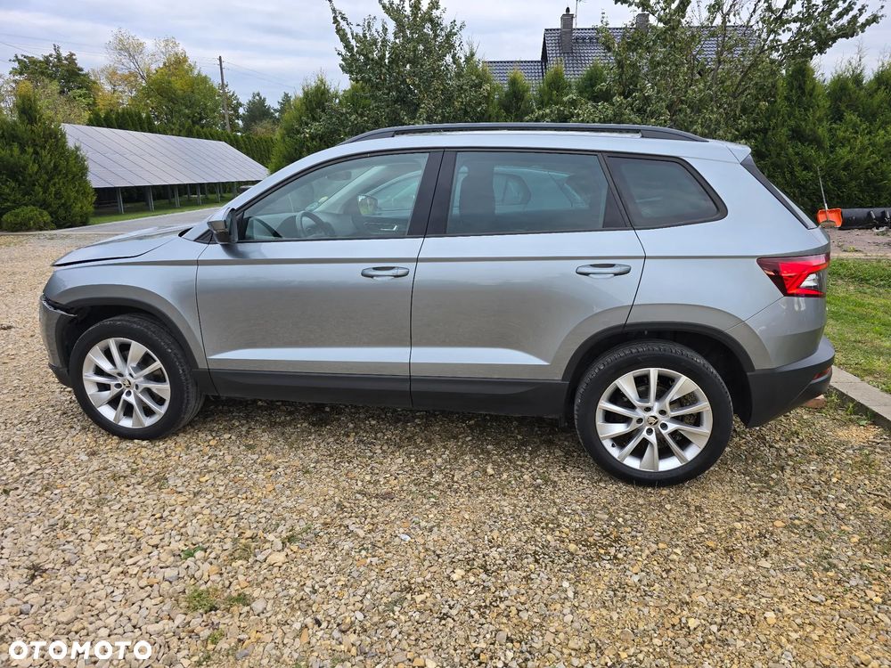 Skoda Karoq 2.0 TDI SCR 4x4 DSG Sportline - 4
