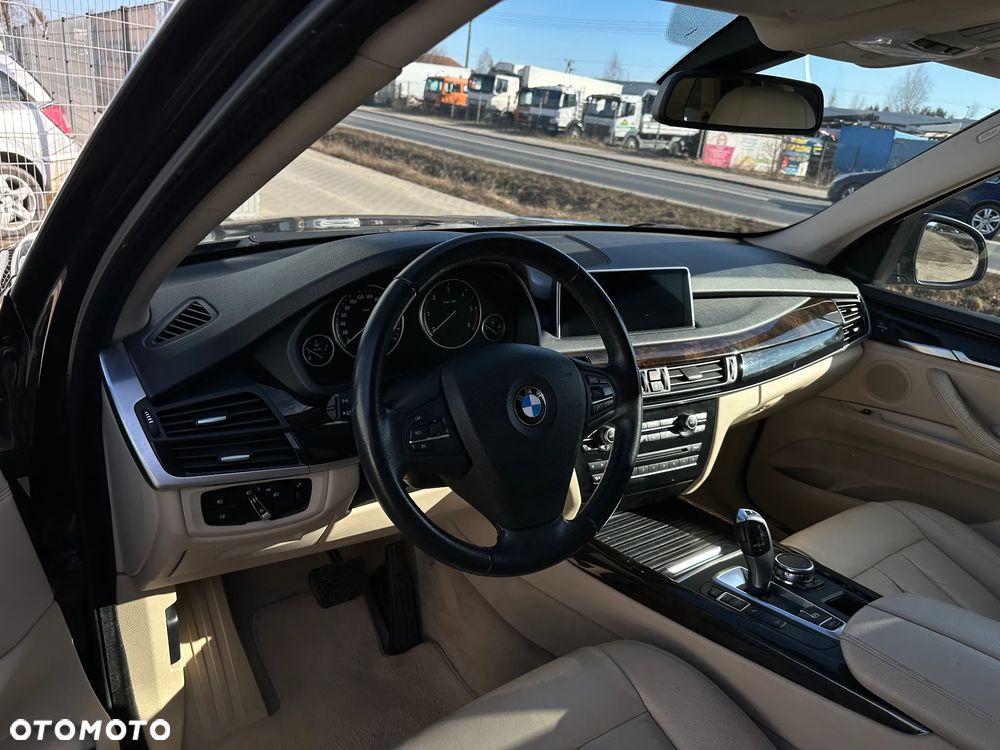 BMW X5 xDrive30d Sport-Aut - 15