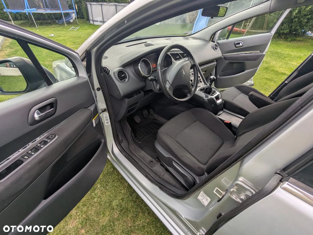 Peugeot 5008 1.6 HDi Trendy - 3