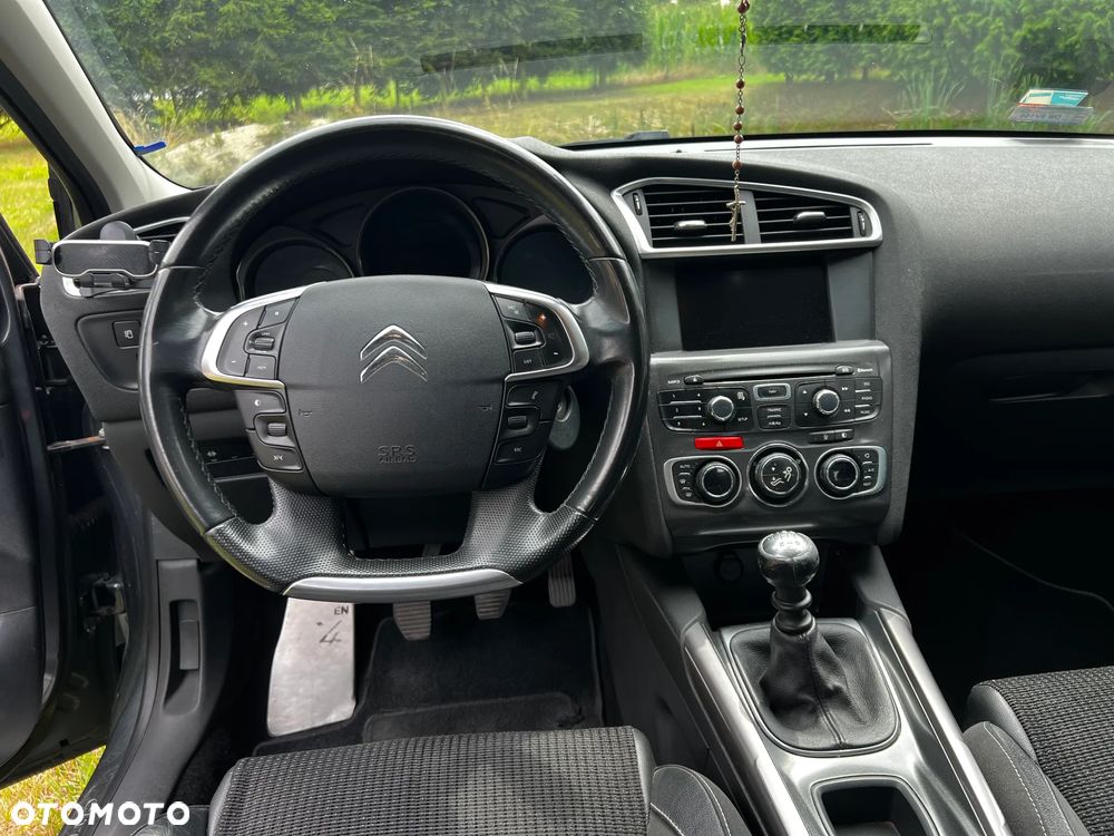 Citroën C4 1.6 HDi Exclusive - 13