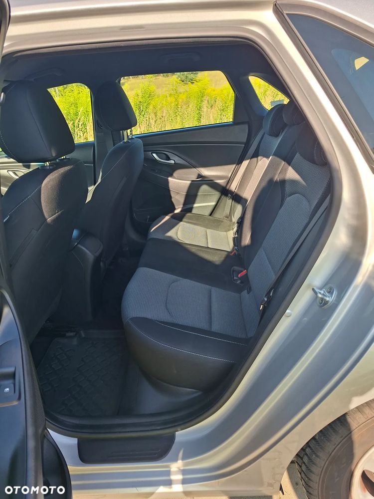 Hyundai i30 1.4 GET - 10