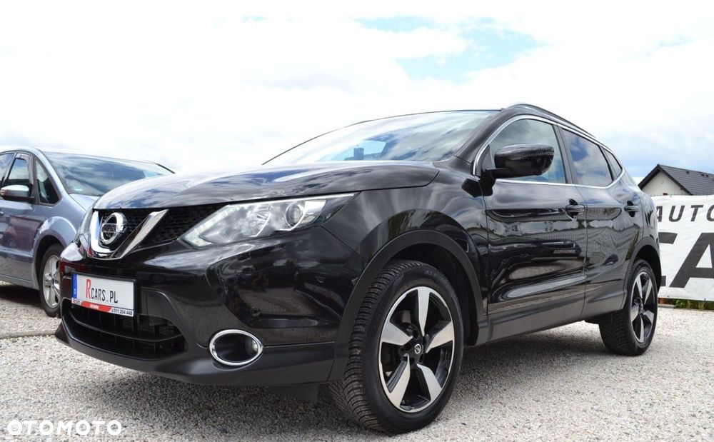 Nissan Qashqai 1.6 dCi Xtronic TEKNA+ - 17
