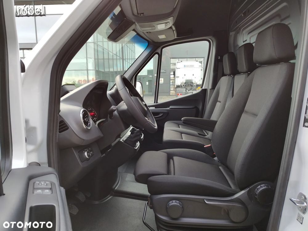 Mercedes-Benz Sprinter 317 CDI - 13