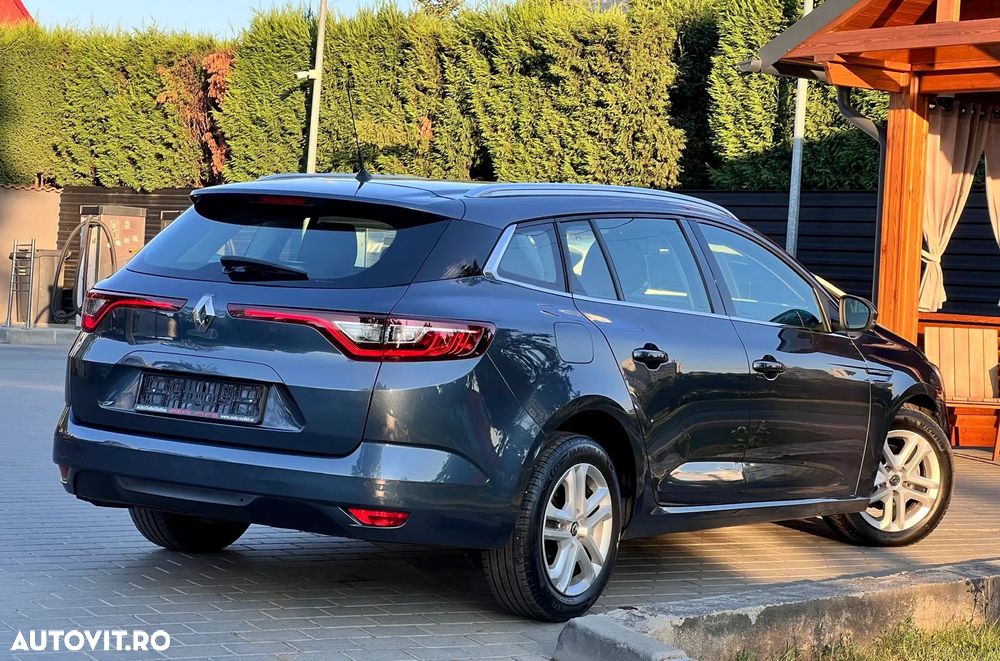 Renault Megane - 4