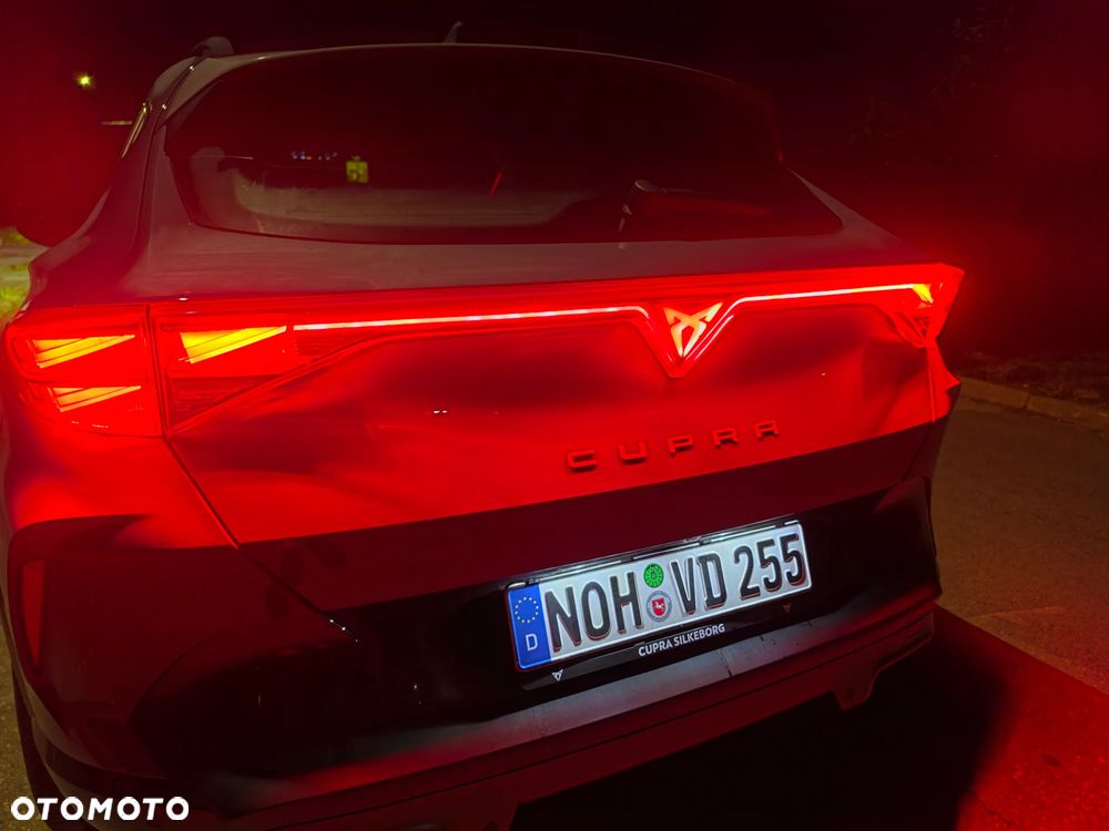 Cupra Formentor 1.5 eTSI DSG - 32