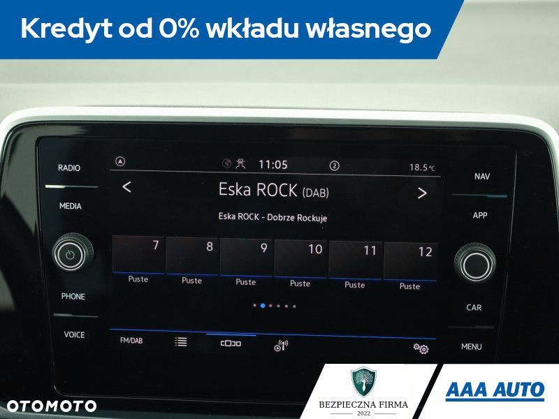 Volkswagen T-Roc - 14