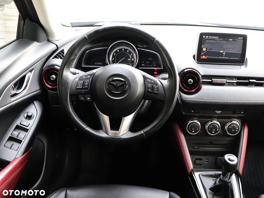 Mazda CX-3 SKYACTIV-G 120 FWD Sports-Line - 32